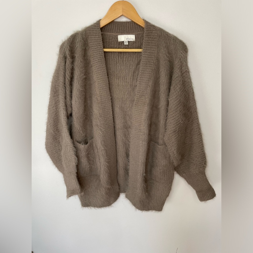 Pinch Tan Carfigan Sweater Size Small Front Pockets